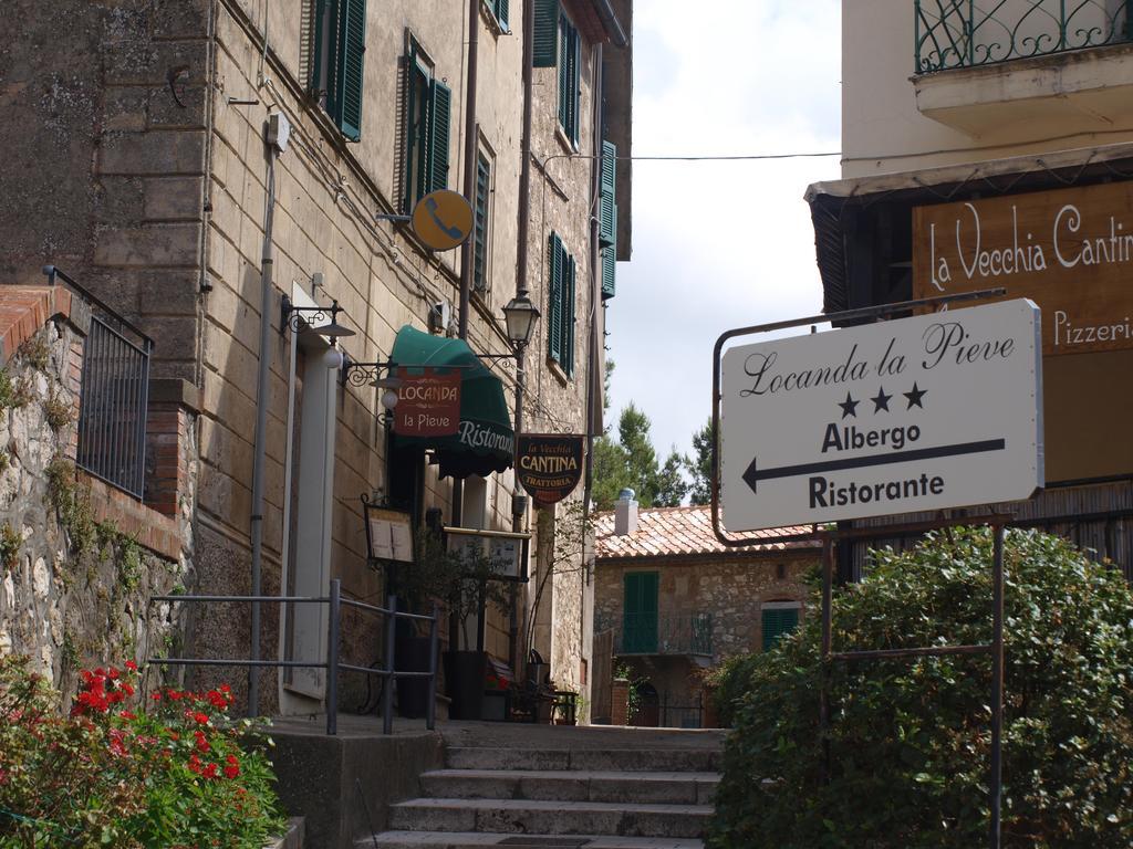 Locanda La Pieve Semproniano Exterior photo